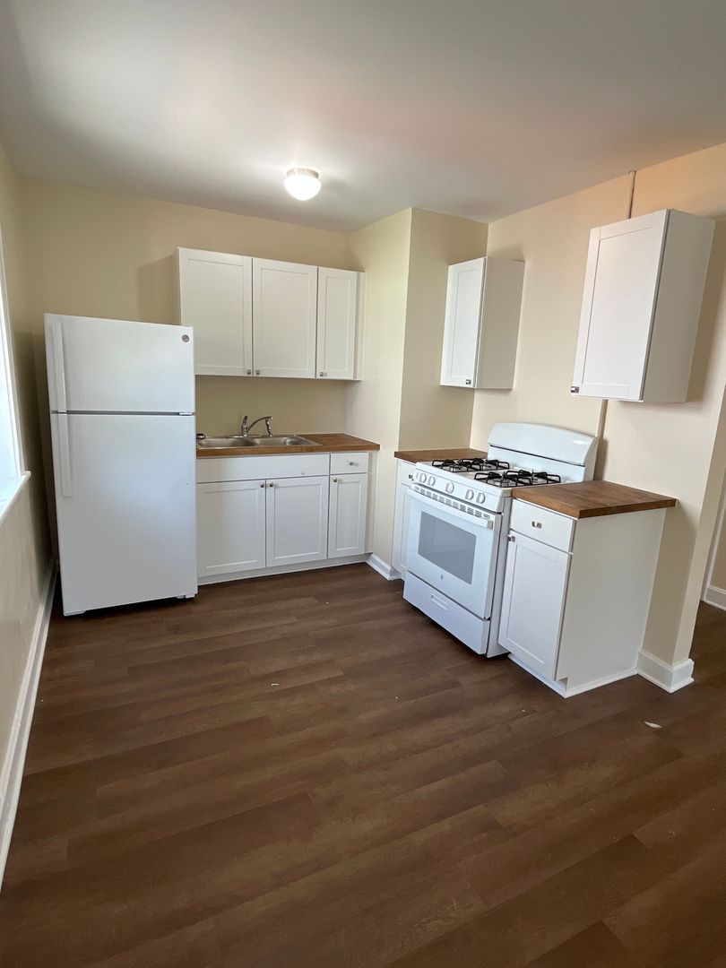 Columbus Apartment: 1008 Parsons Ave.