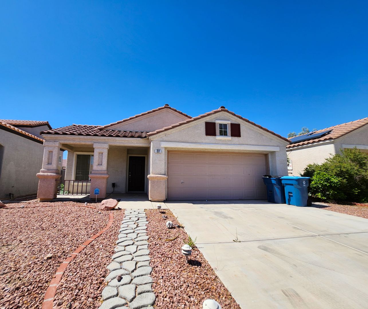 Las Vegas House: 137 Windy Creek ave.