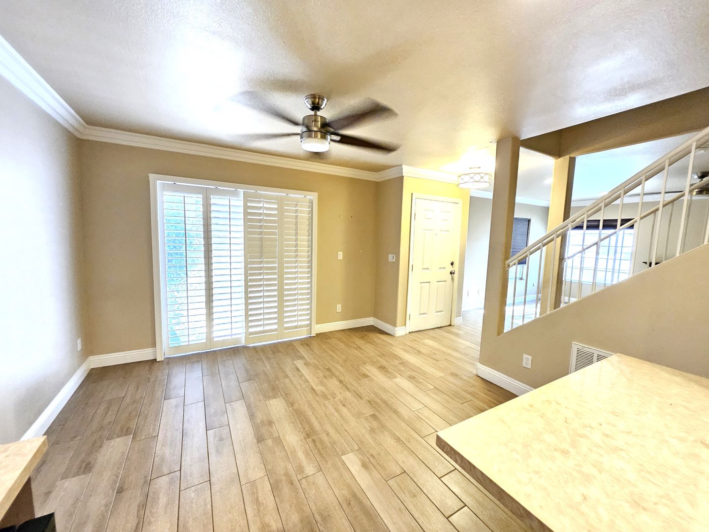 Winthrop Place, 432 10 of 12
