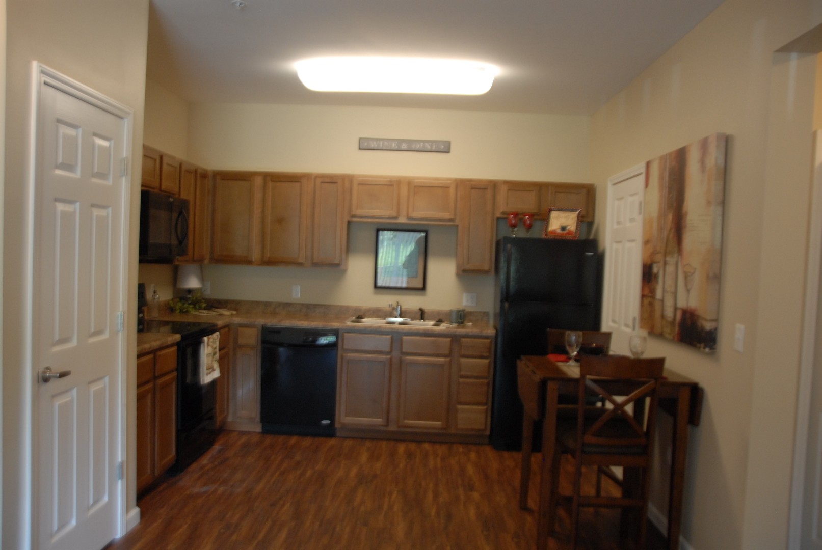 Joplin Apartment: 404 N Cattleman Drive