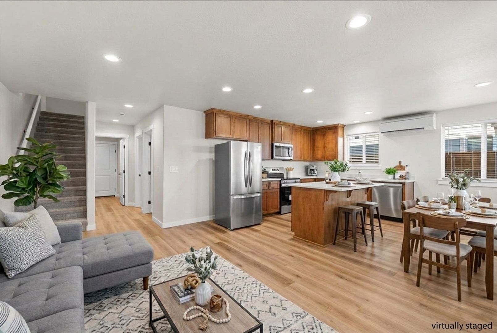 1105 Annalise St 4 of 12