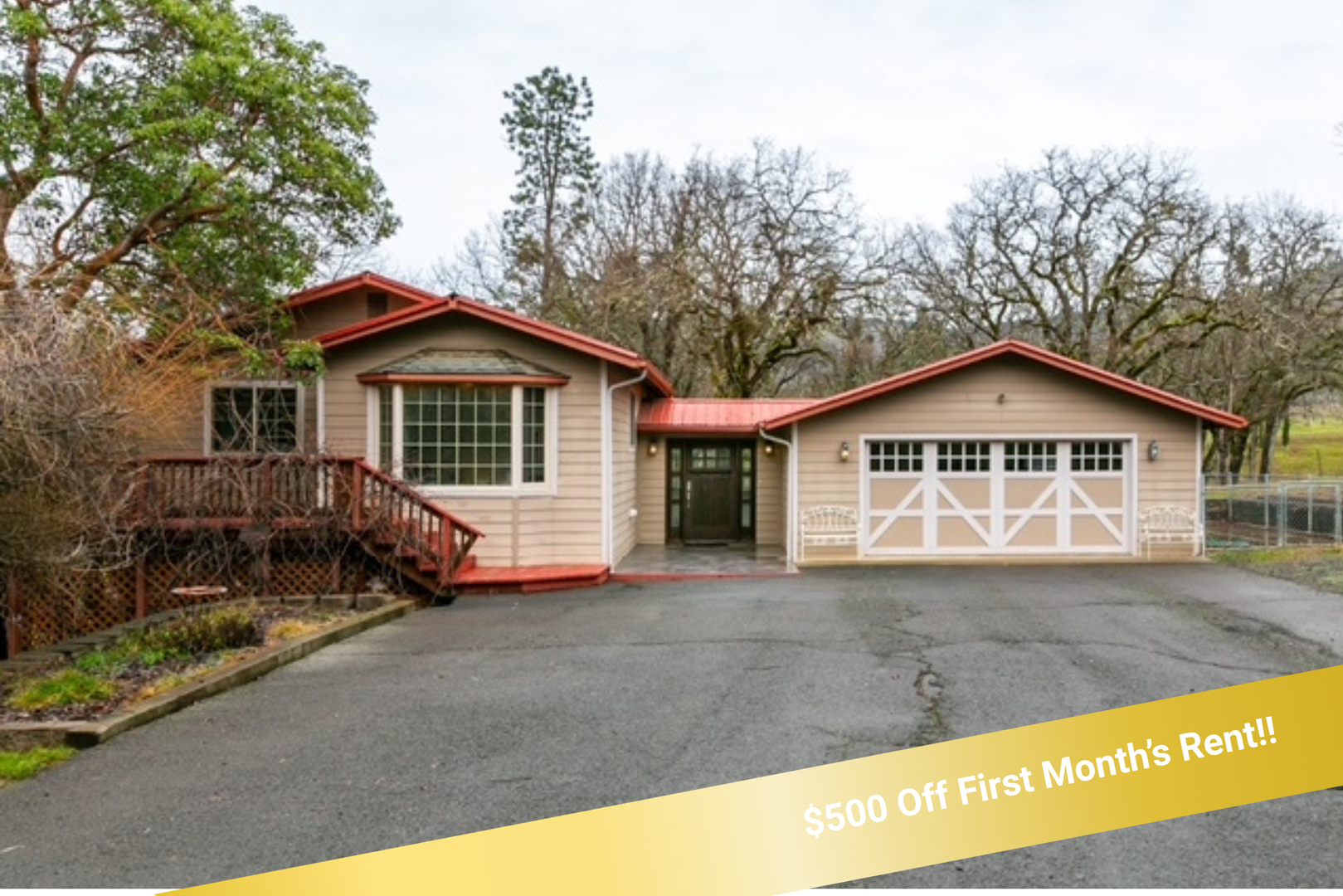 Jacksonville House: 6565 Whispering Pines Lane