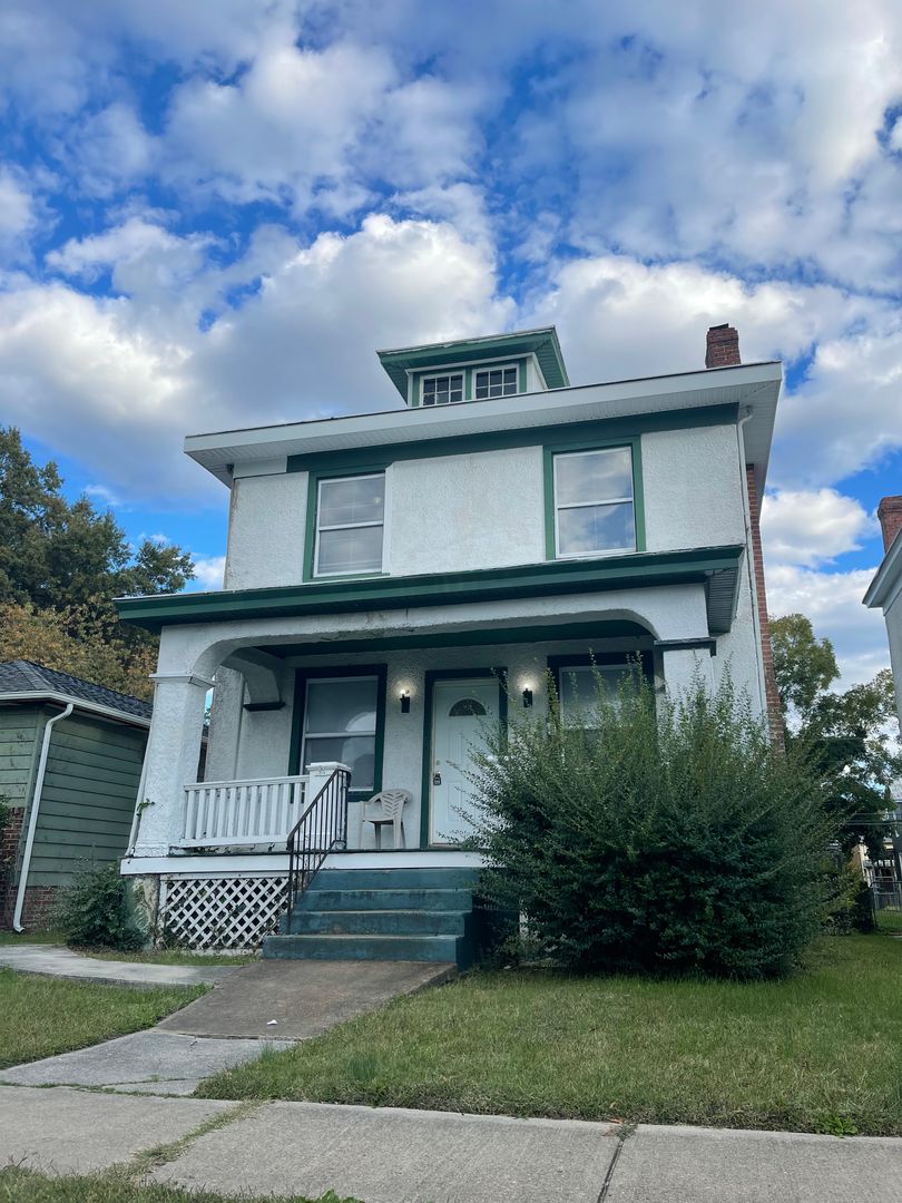 Richmond House: 3211 Maryland Ave
