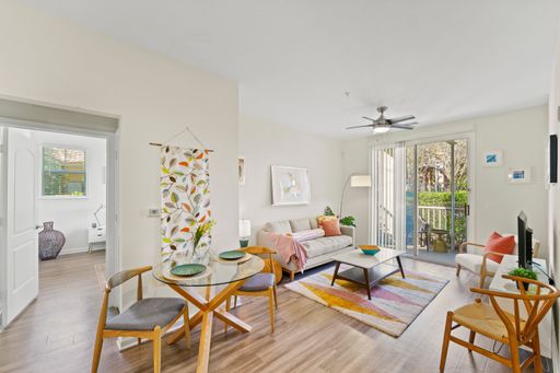 2 Bed | 2 Bath | 1059 sq ft – photo 1