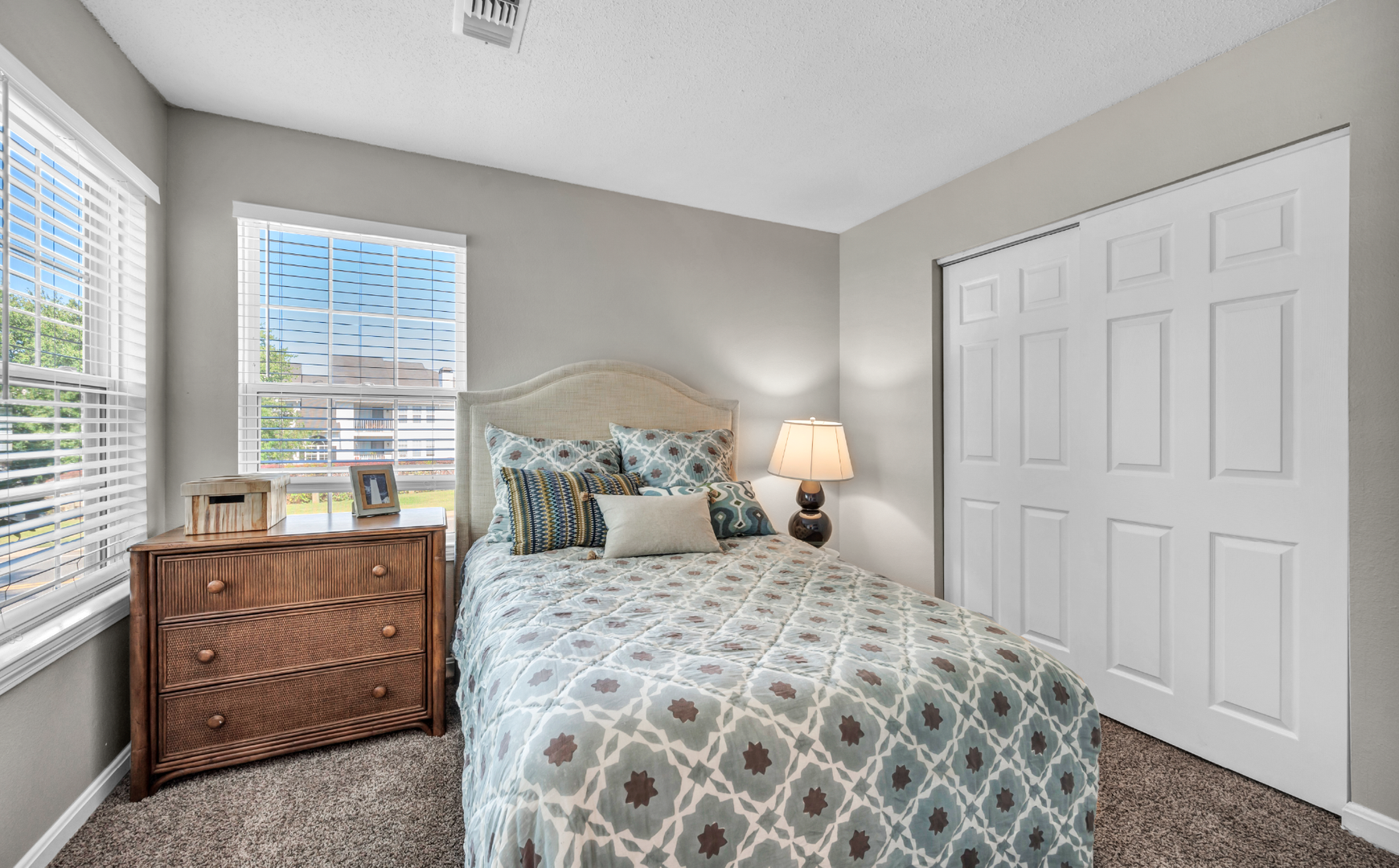 Middletown Apartment: 72 Forest Glen Circle