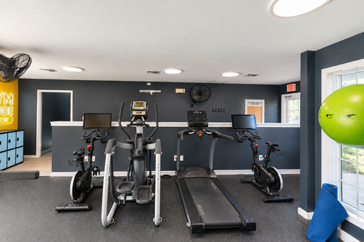 07-04 Forest Glen Cir, MIDDLETOWN, CT 06457