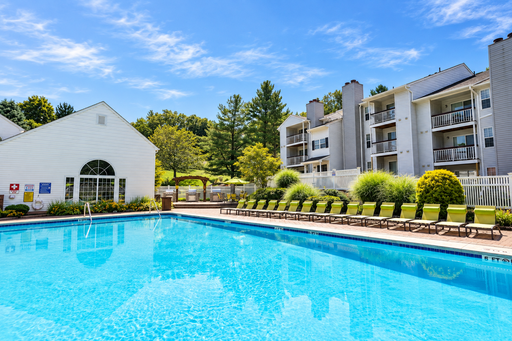 723 Town Colony Drive, MIDDLETOWN, CT 06457