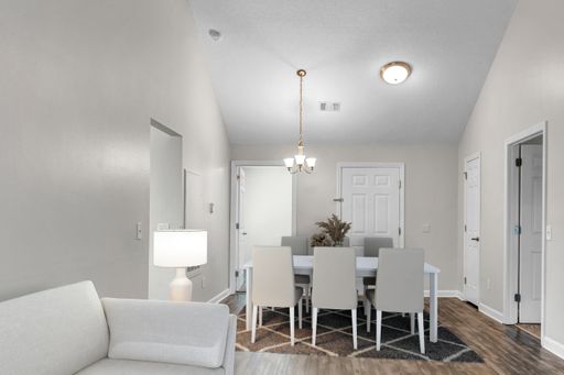 06-20 Forest Glen Cir, MIDDLETOWN, CT 06457