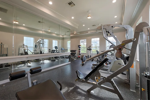 16350 Ella Blvd #611, Houston, TX 77090