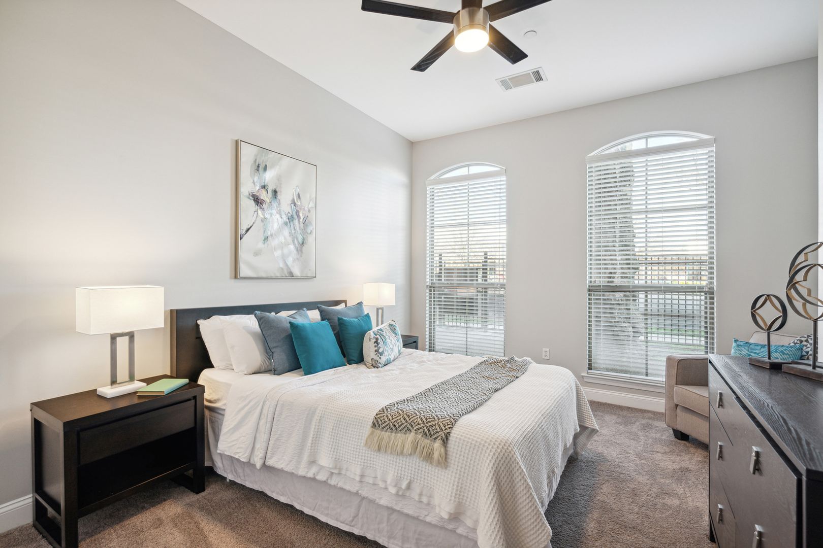 Philadelphia Apartment: 4700 City Avenue