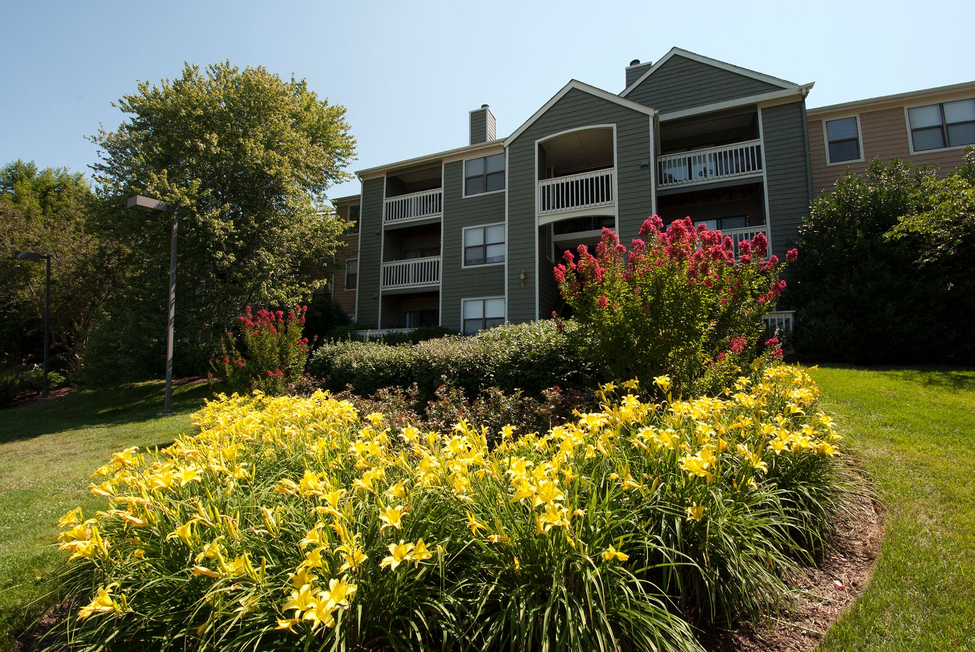 Perry Hall Apartment: 1 Lincoln Woods Way