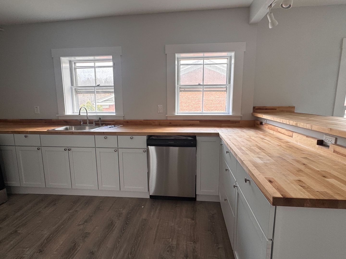 Windsor Apartment: 16-20 State Street