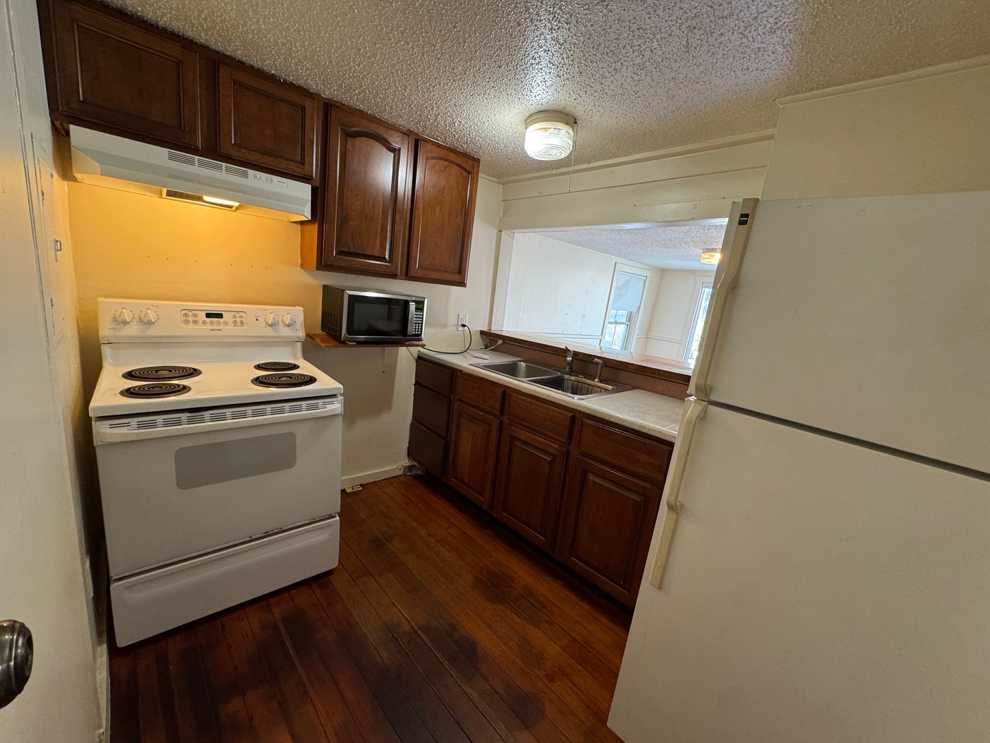 Springfield Apartment: 2 Valley Street