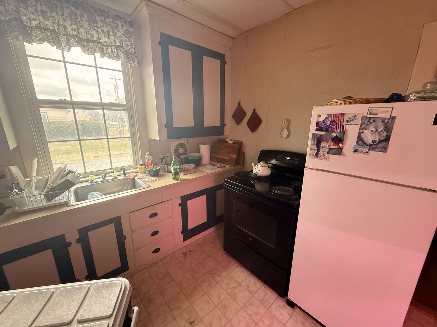 Bradford Apartment: 1041 Lower Plain