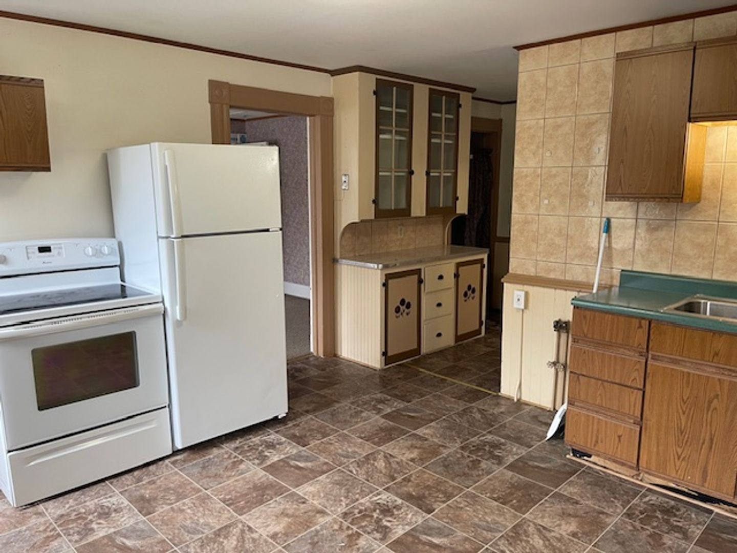 Claremont Apartment: 45-47 Prospect St.