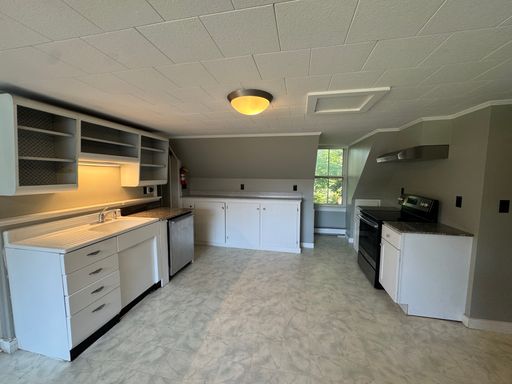 Two Bedroom on Private Street