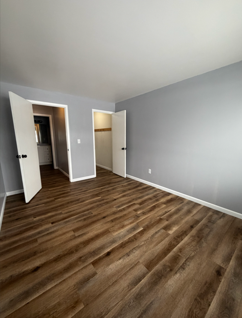 Appleton Apartment: 1606-1612 N Mason St