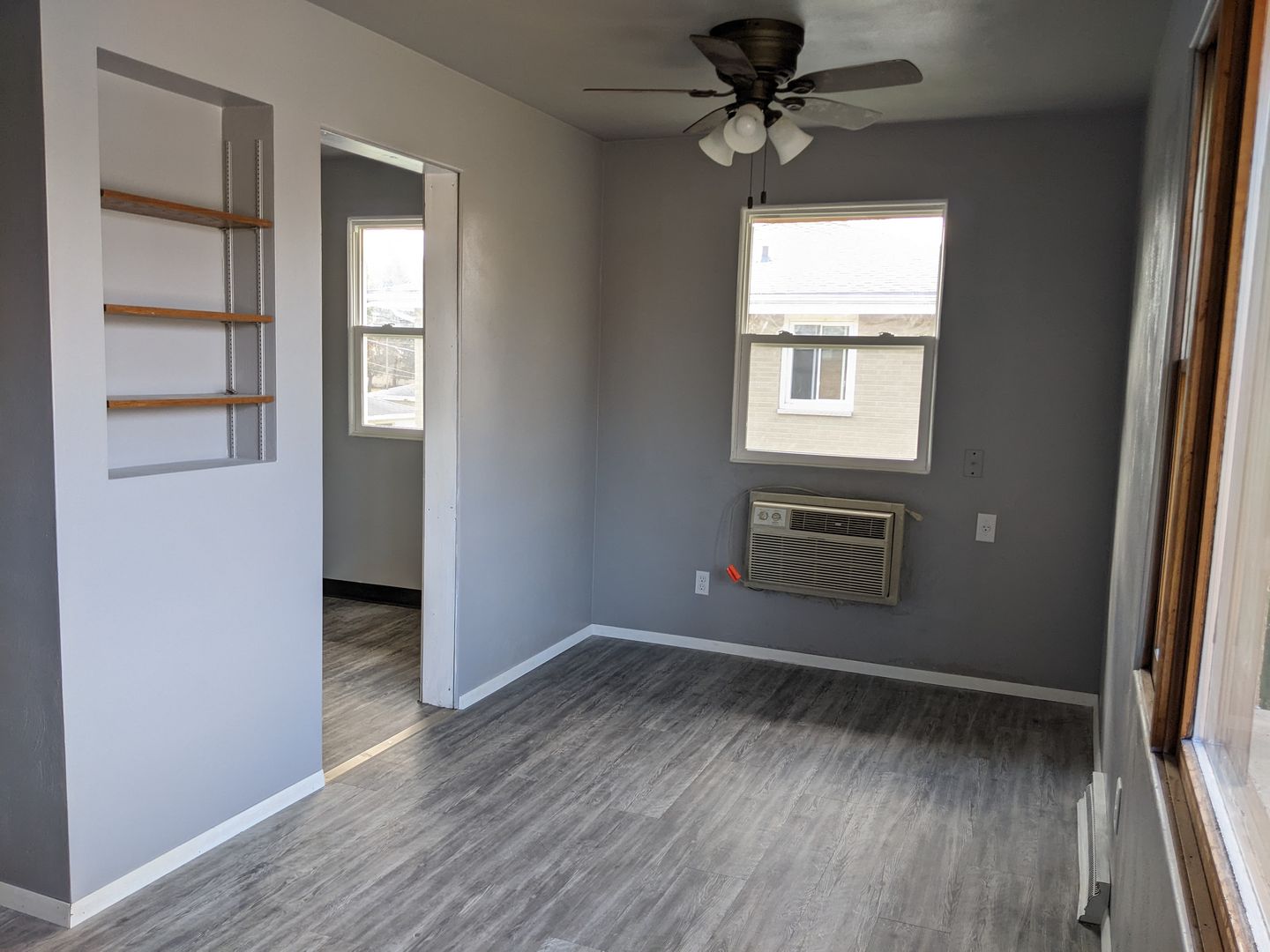 Appleton Apartment: 1727 Silvercrest Dr