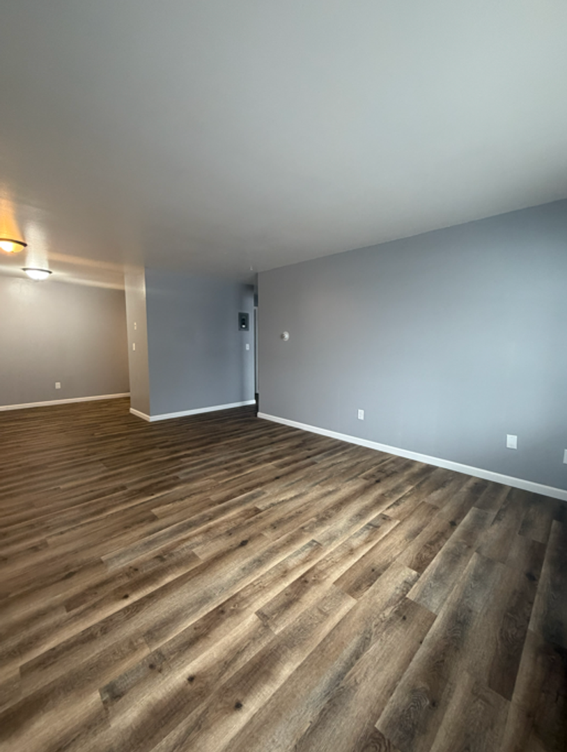 Appleton Apartment: 1606-1612 N Mason St