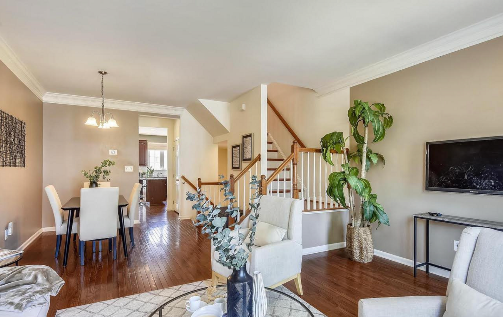 Ashburn Townhome: 20457 Alicent Terrace