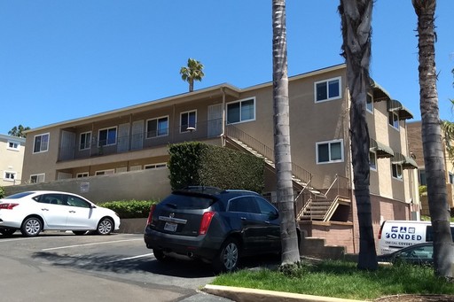 Updated 1/1 Near USD, Mission Valley and Fashion Valley - Laundry - Parking – photo 1