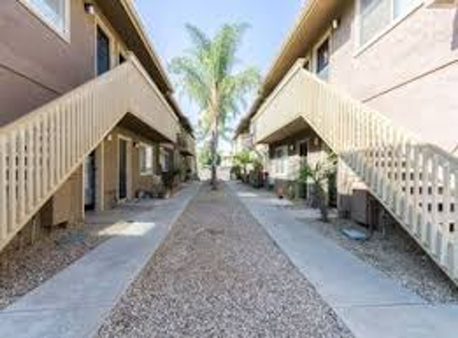 Spring Valley Apartment: 3640-44 S. Barcelona St.