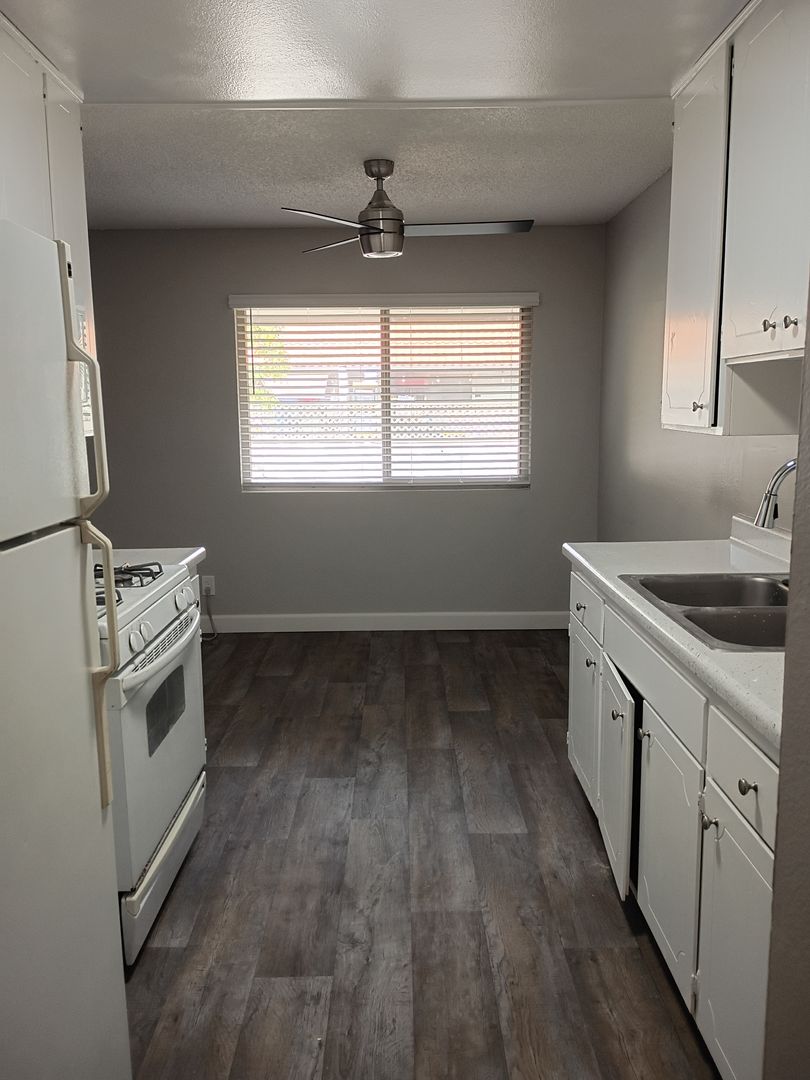 Spring Valley Apartment: 3849 Conrad Drive