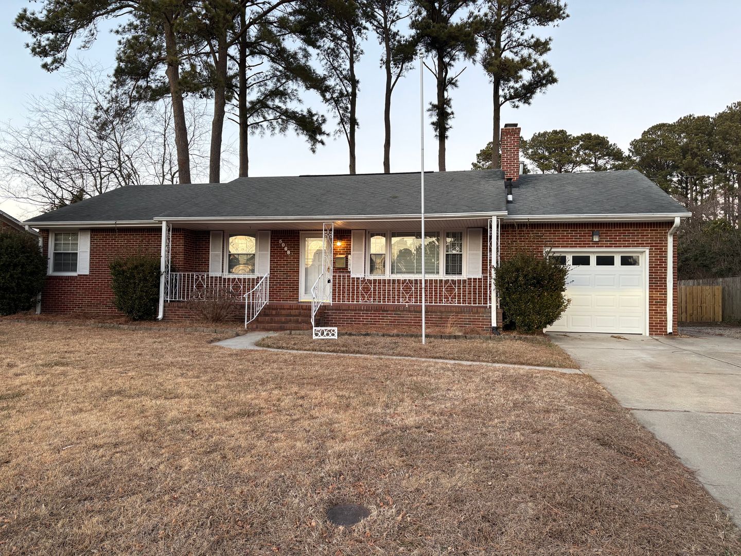 Virginia Beach House: 5068 School Road