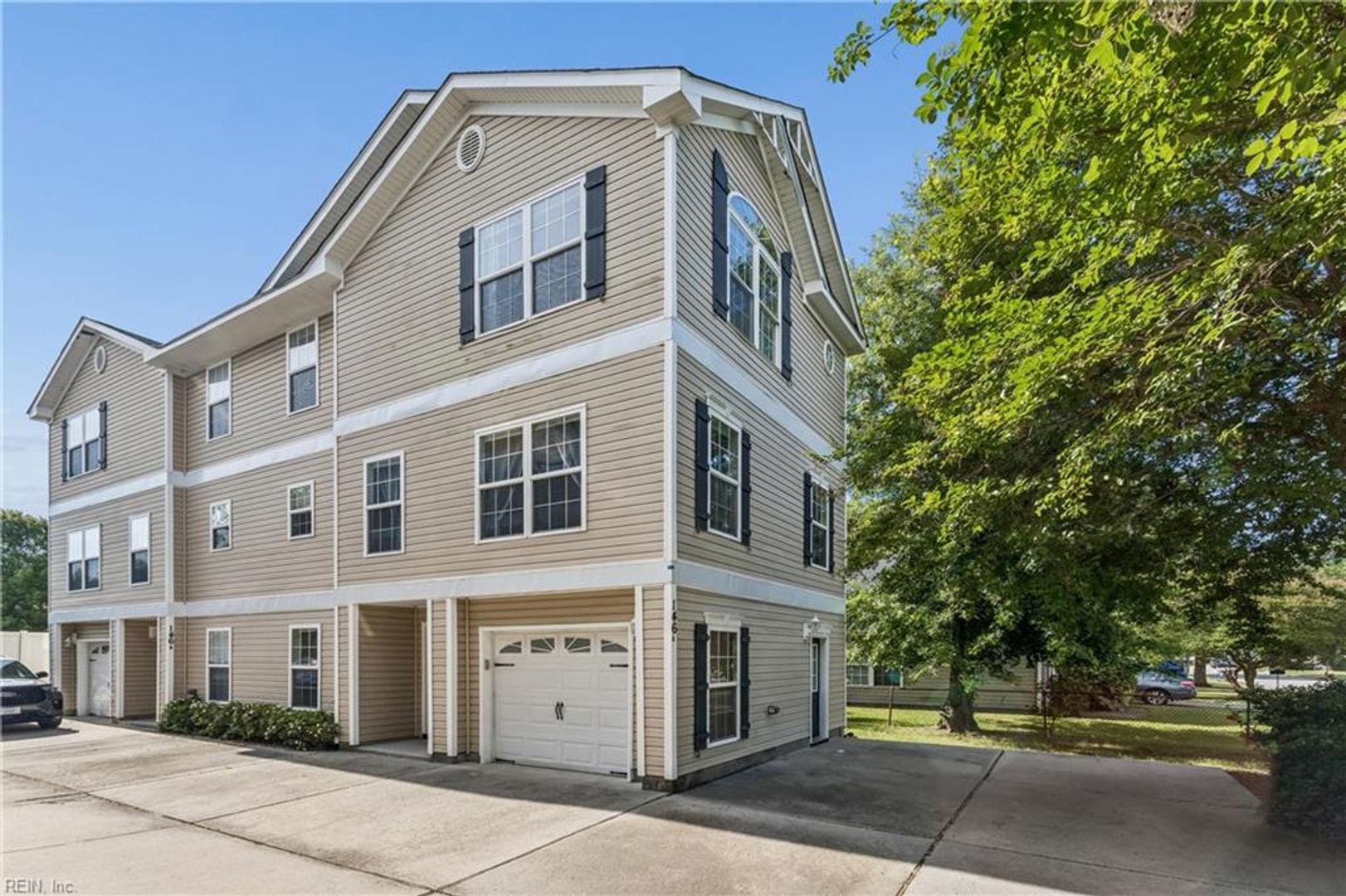 Virginia Beach Condo: 146 S Kentucky Ave #A
