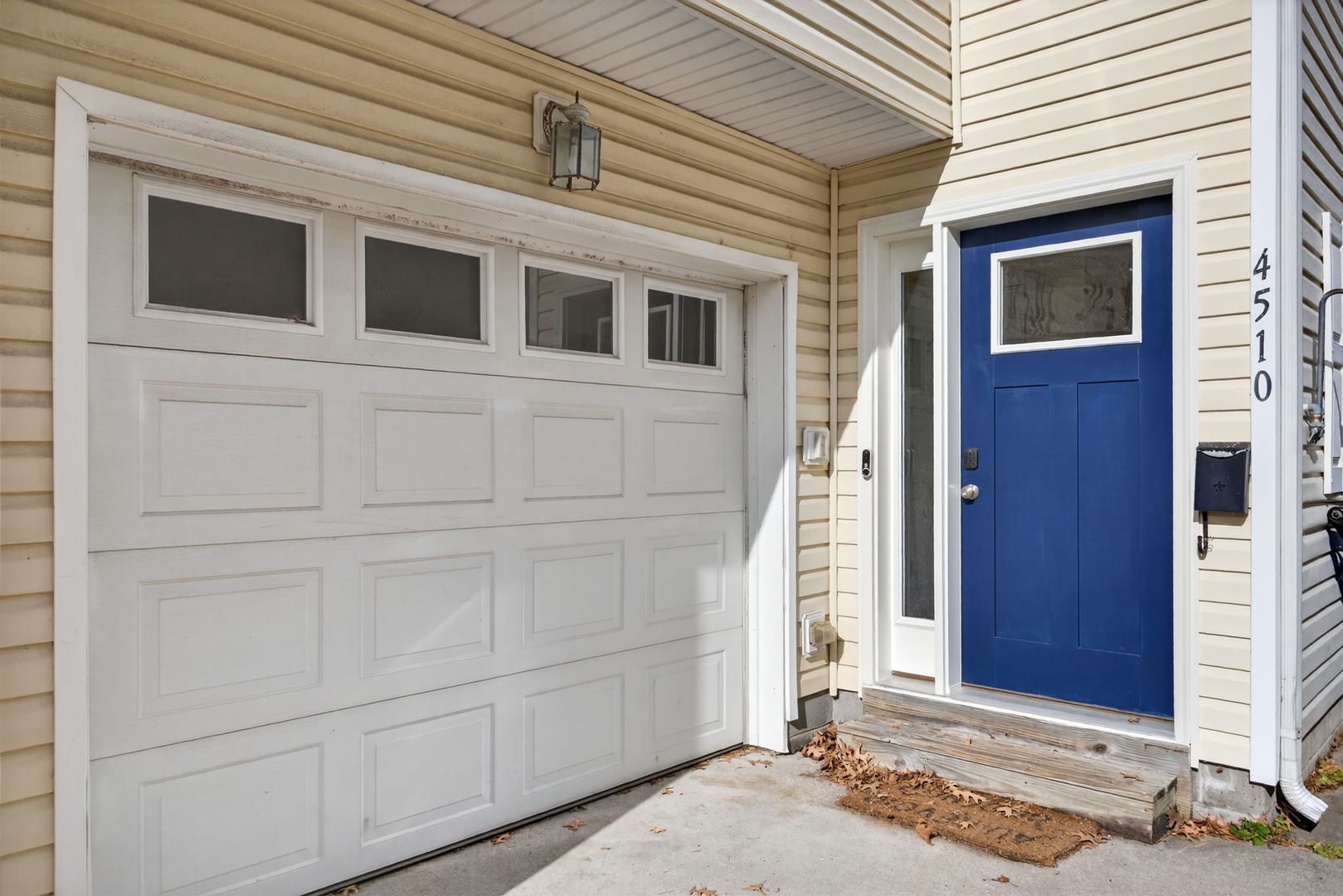 Virginia Beach House: 4510 Lee Avenue