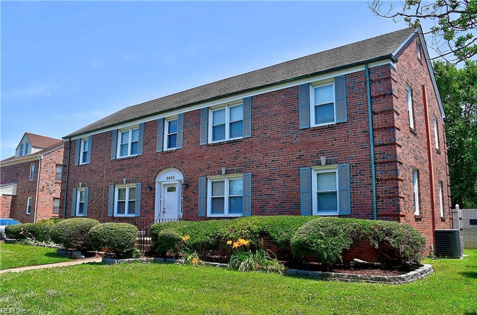 Norfolk Apartment: 9640 Sherwood Place