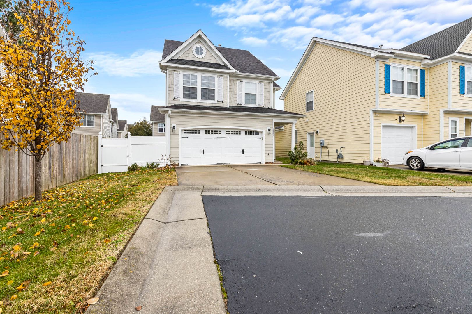 Virginia Beach House: 5301 Chalet Place