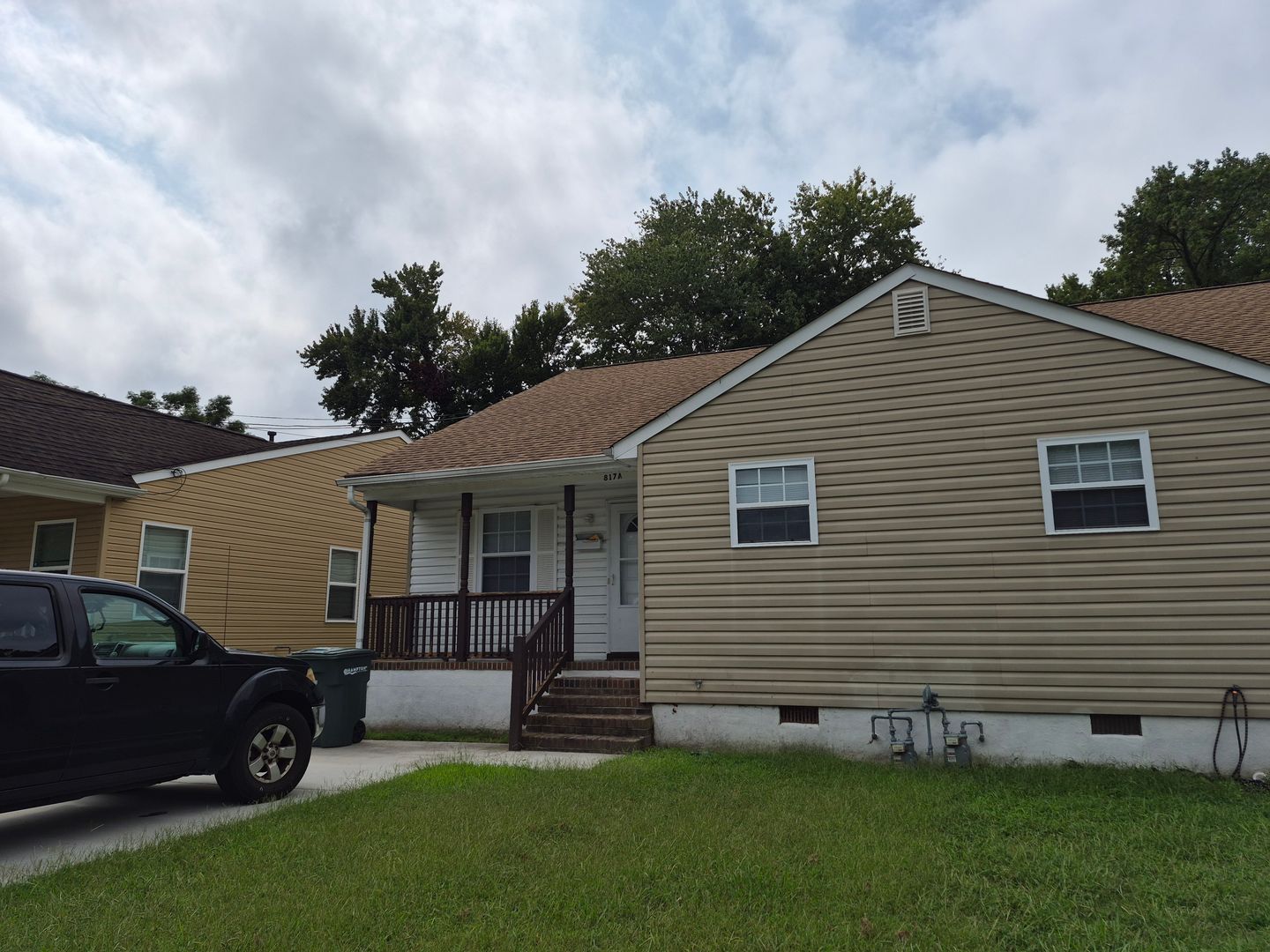 Hampton Apartment: 817 Pocahontas Place