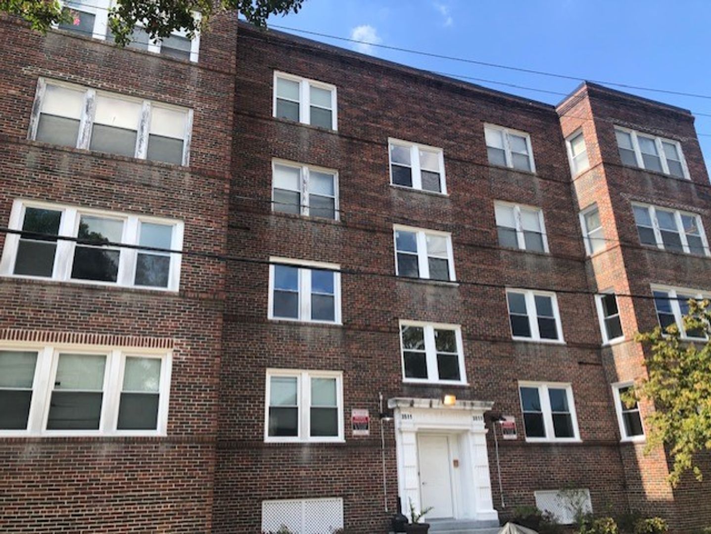 Norfolk Apartment: 3511 Omohundro Avenue