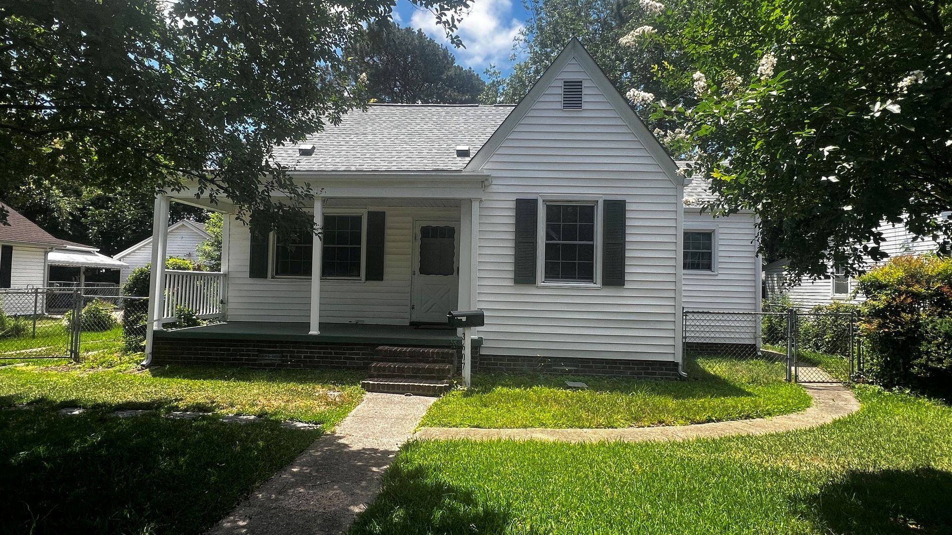 Portsmouth House: 3607 Bart Street