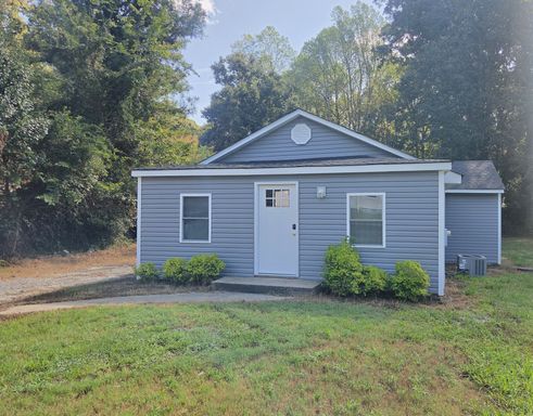 3 bedroom/ 2 bathroom- Centerville Road – photo 1