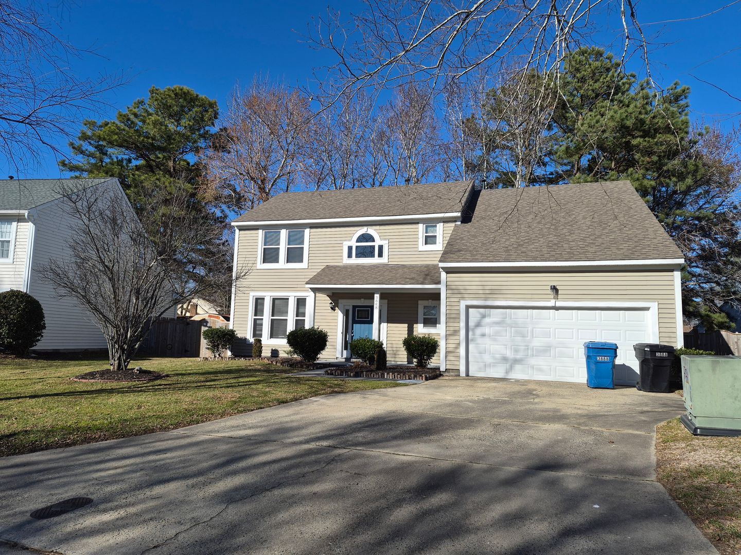 Virginia Beach House: 3888 Donnington Drive