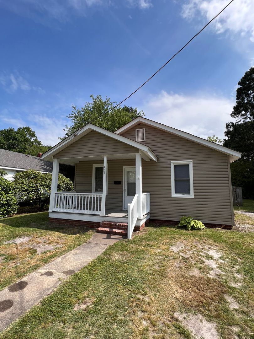 Portsmouth House: 123 Kirby Street