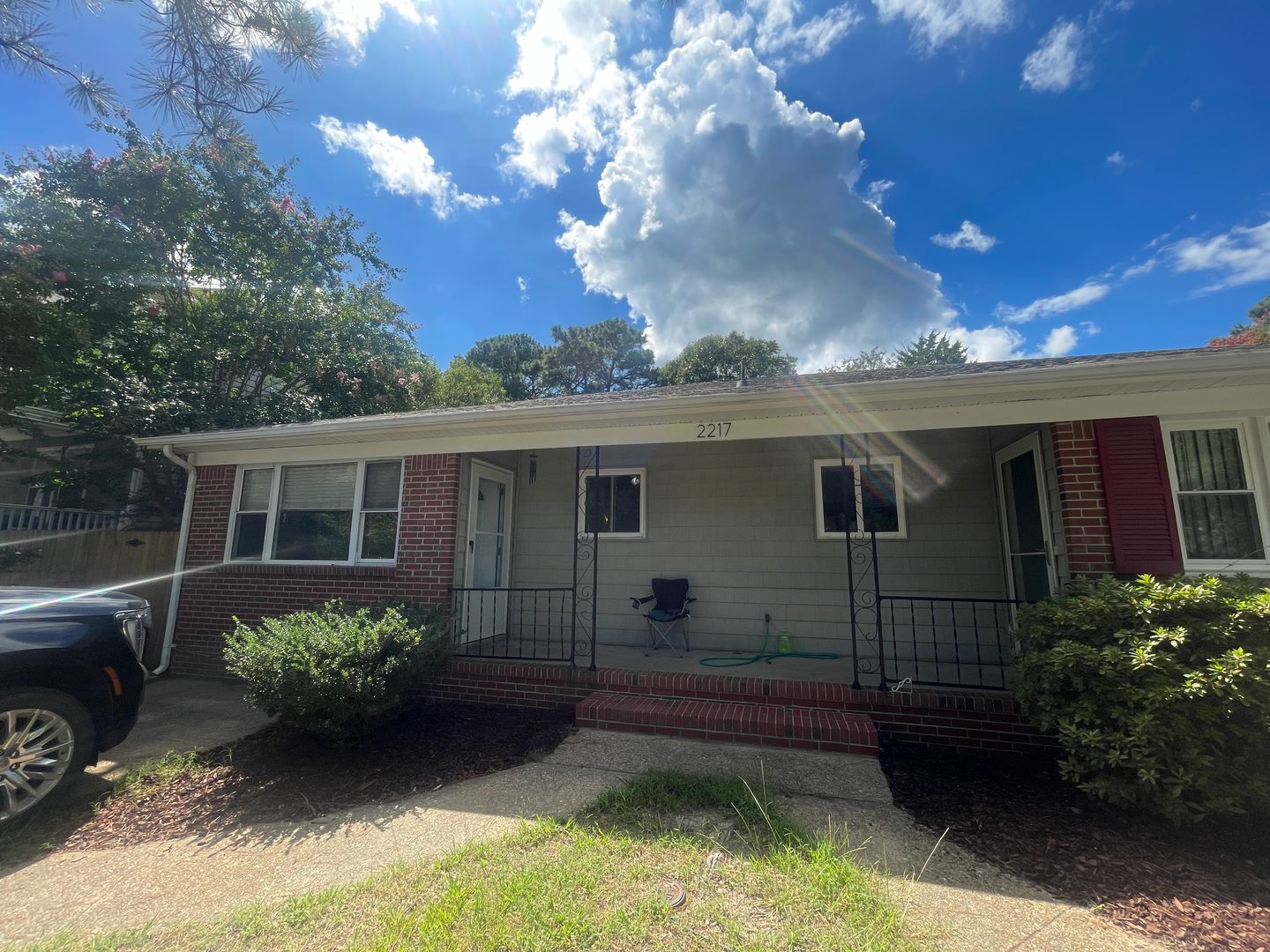 Virginia Beach House: 2217 Oak Street