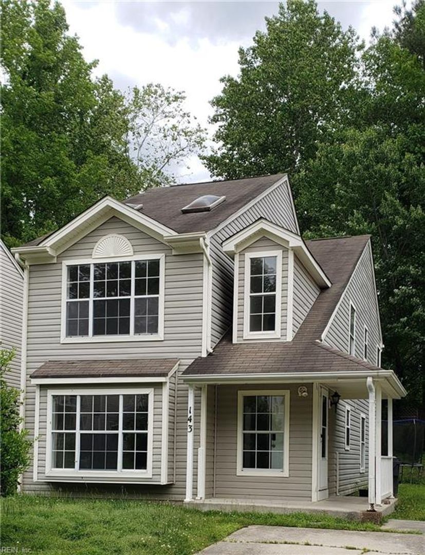 Williamsburg House: 143 Allyson Drive