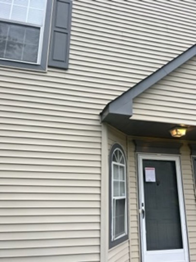 Virginia Beach House: 5252 Bardith Circle