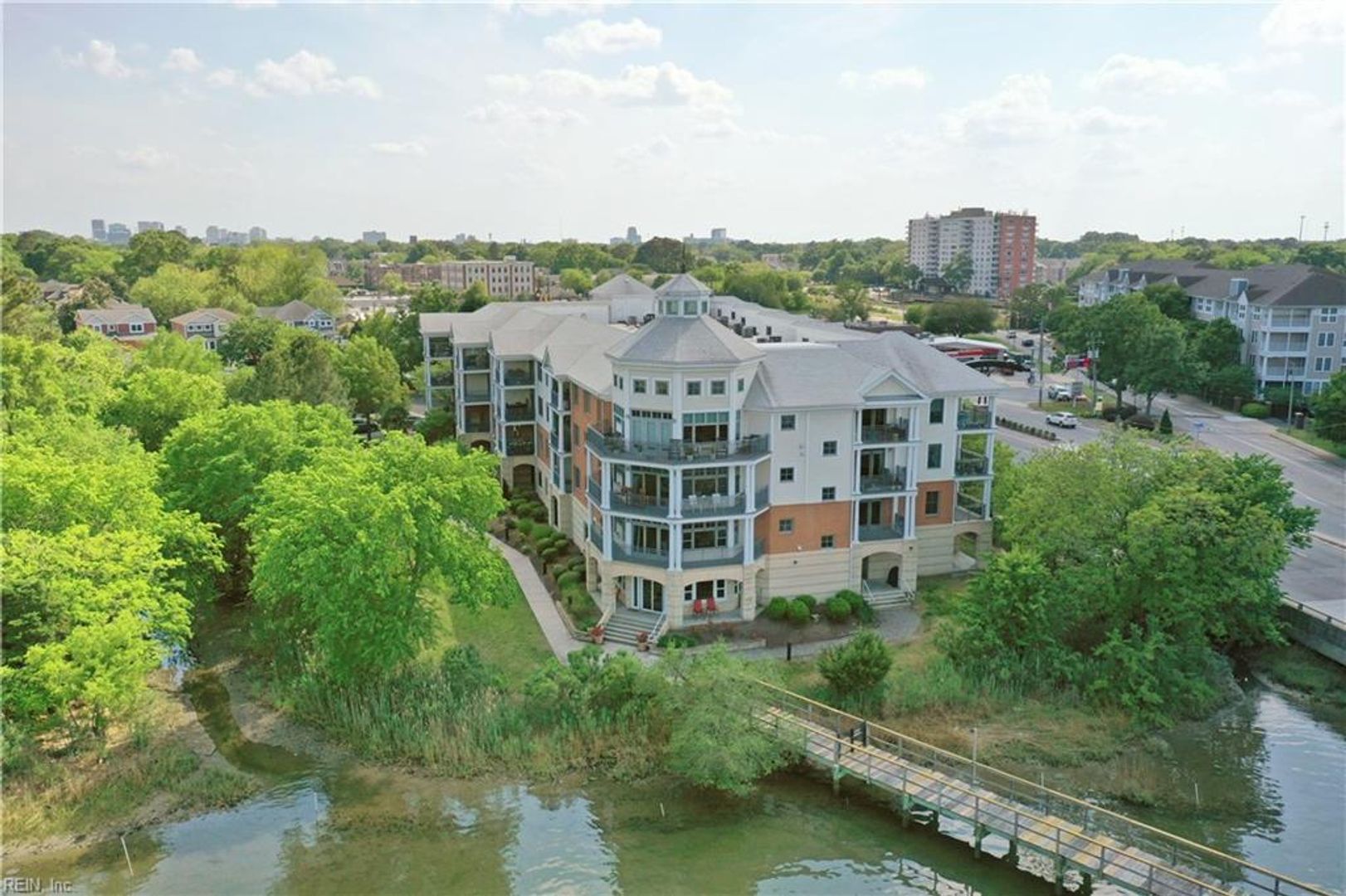 Norfolk House: 4250 Granby Street