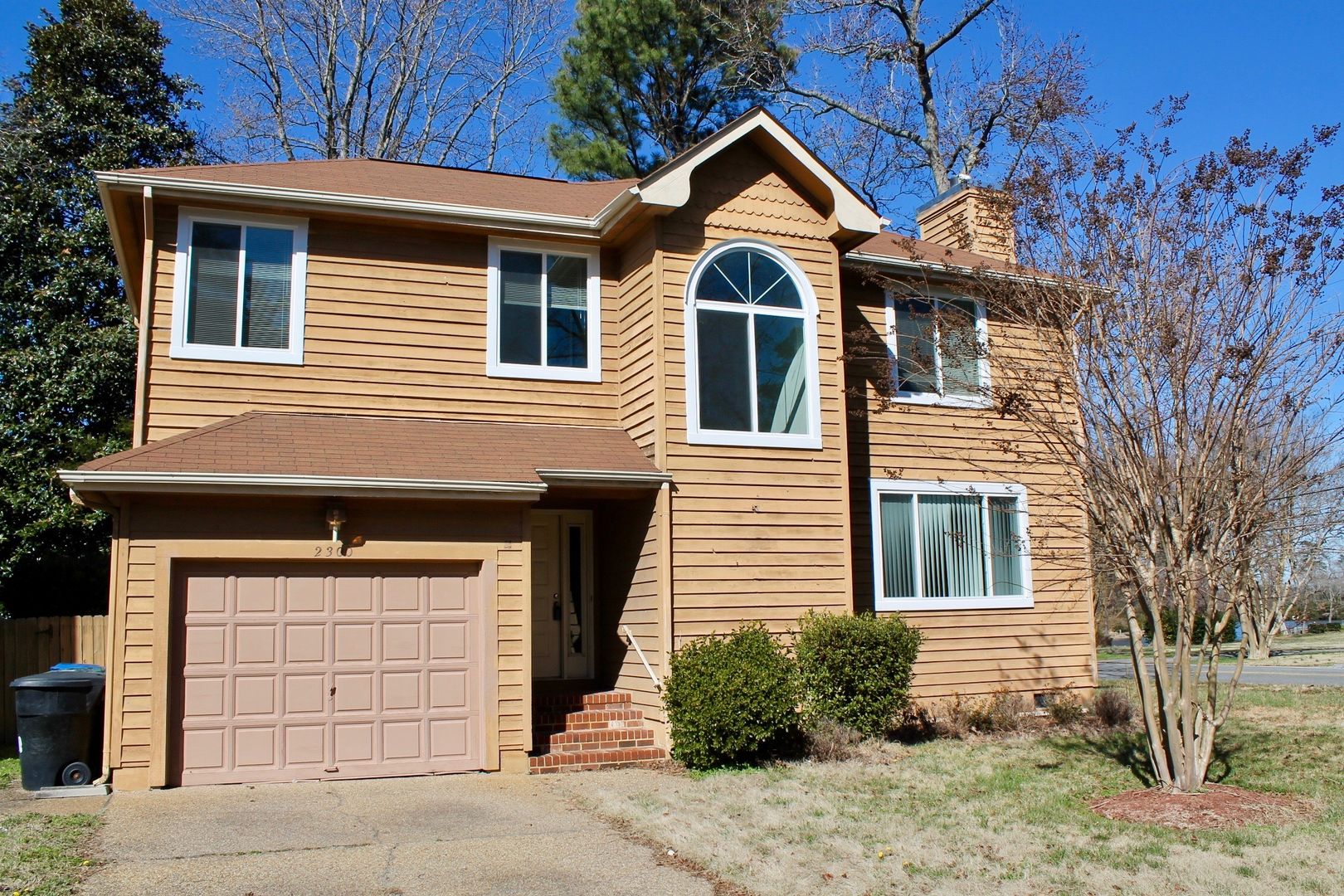 Virginia Beach House: 2300 Paragon Court