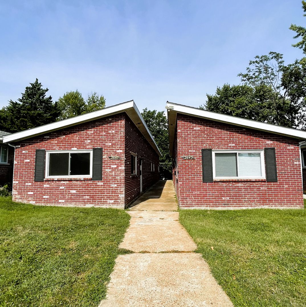 St Louis Apartment: 2643-2645 Dalton Ave