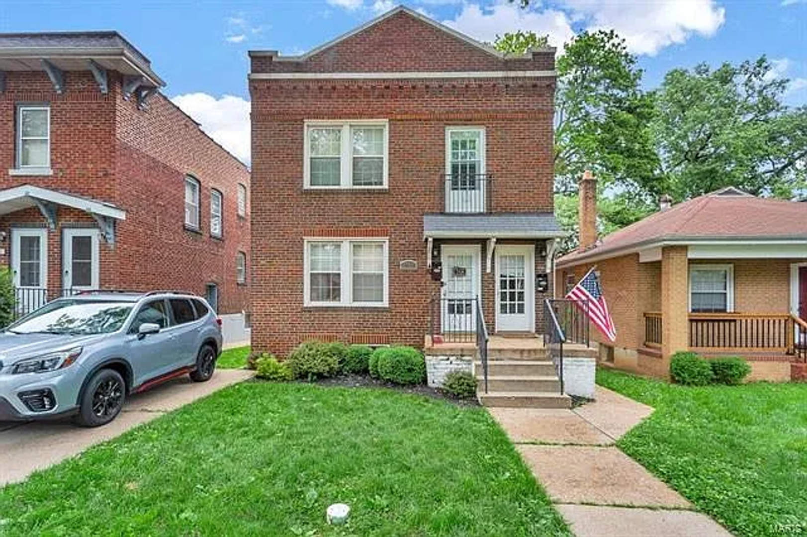 St Louis Apartment: 7719 Arthur Avenue