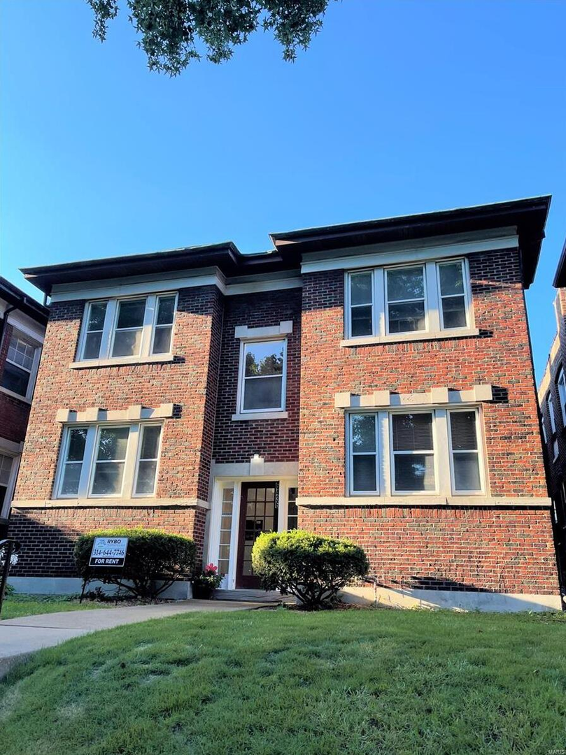 St Louis Apartment: 6436 Alamo