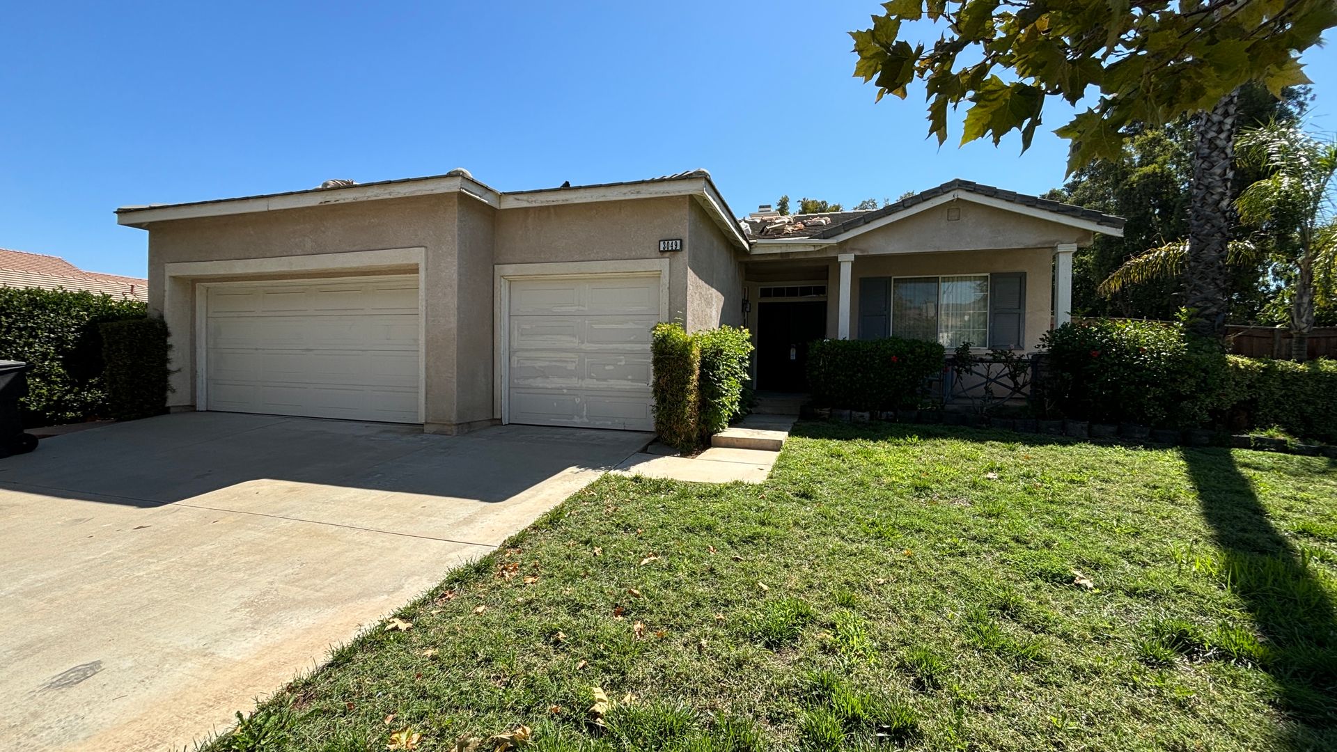 Corona House: 3049 Drake St