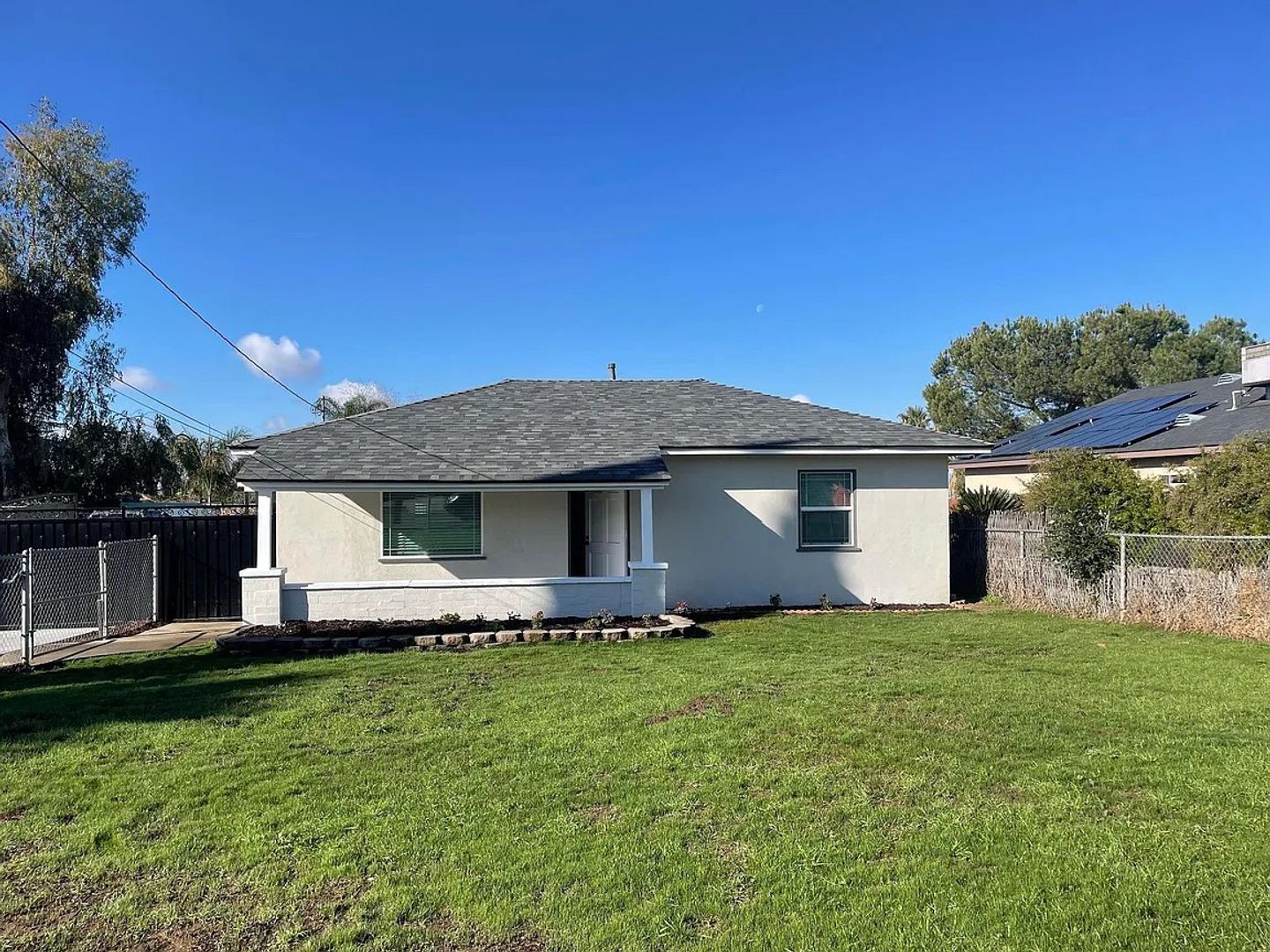 Calimesa Multiplex: 1032 California Street