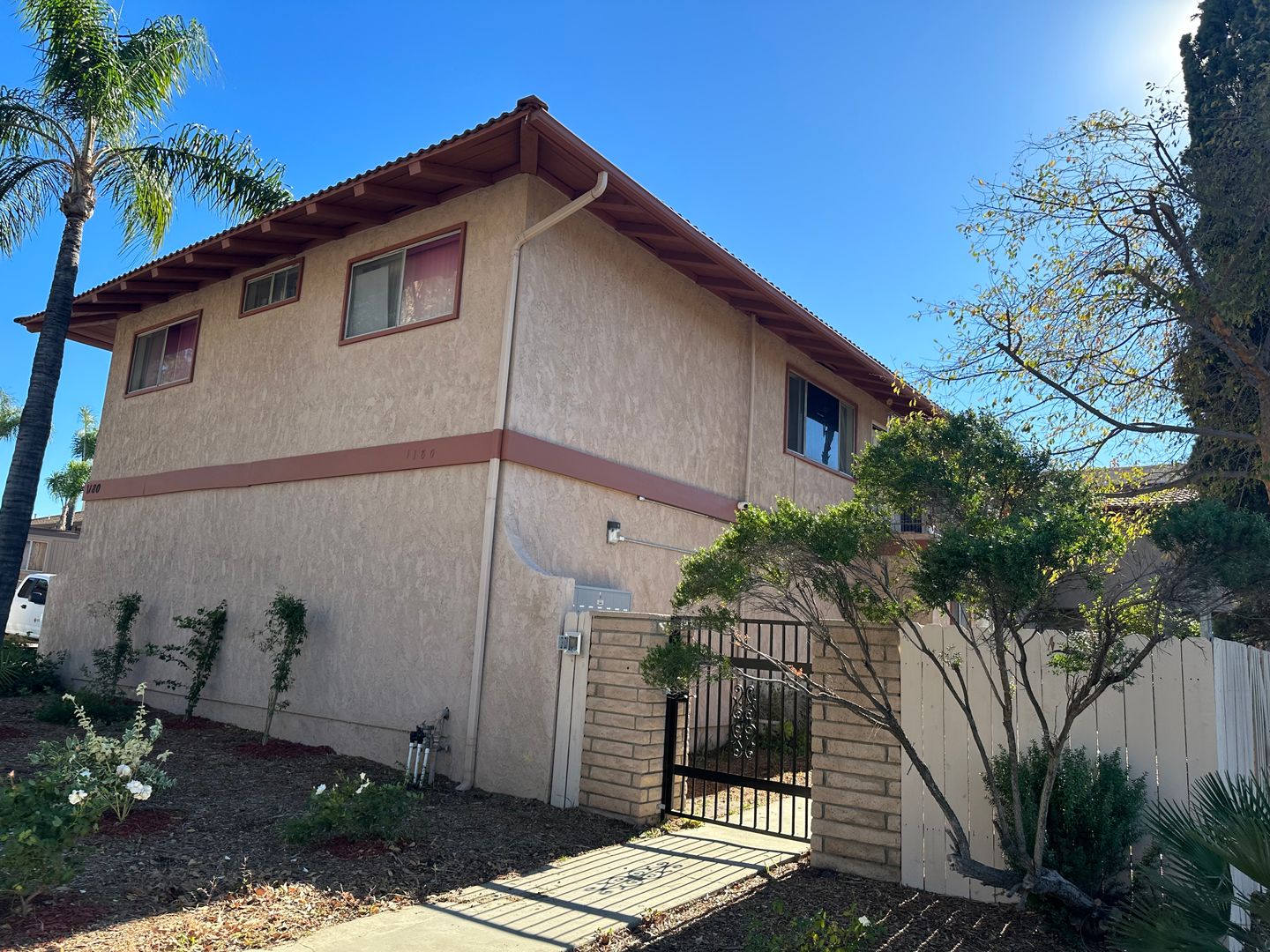 Riverside Apartment: 1180 Central Ave