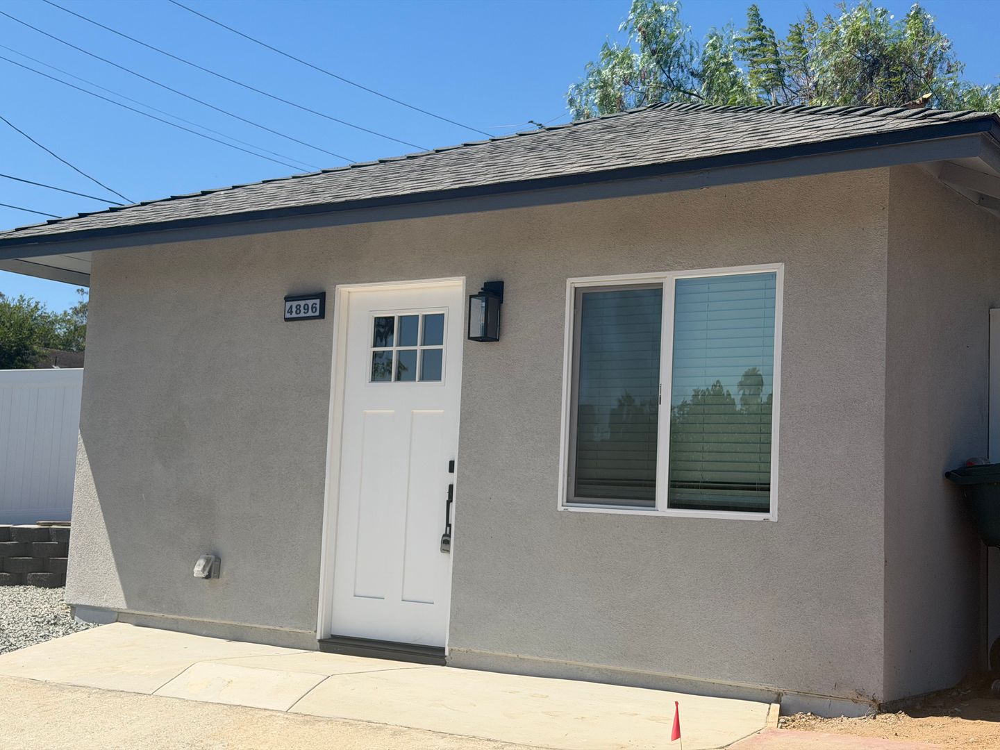 Riverside Apartment: 11716-20 Hazeldell Dr